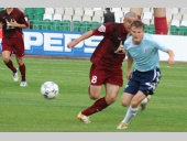 Дмитрий Половинчук уходит от Джамбулада Базаева (фото ФК«Рубин»)